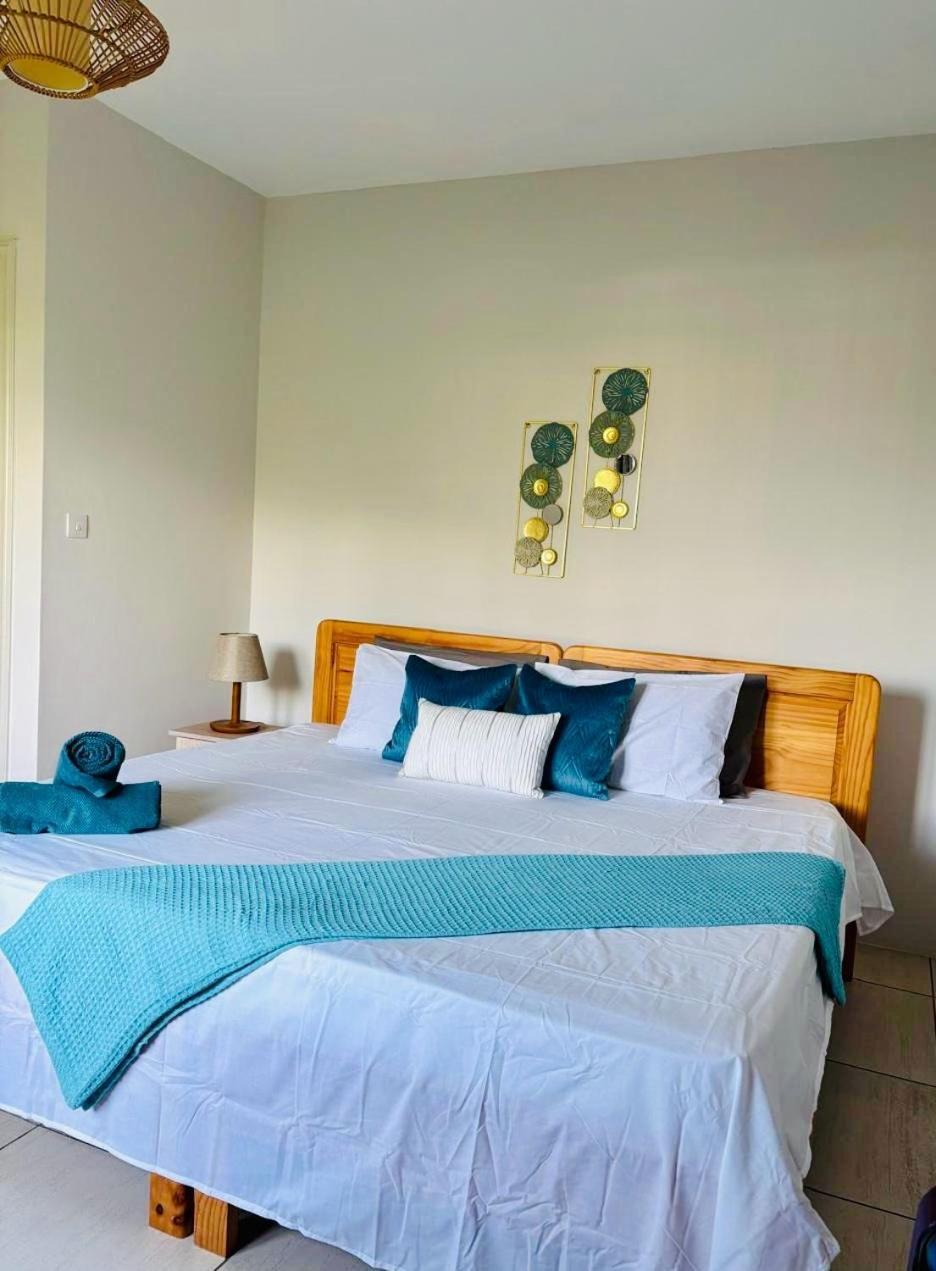 Stunning 3-Bedroom Apartment With Private Rooftop Terrace & Gorgeous Pool Flic-en-Flacq Exterior foto
